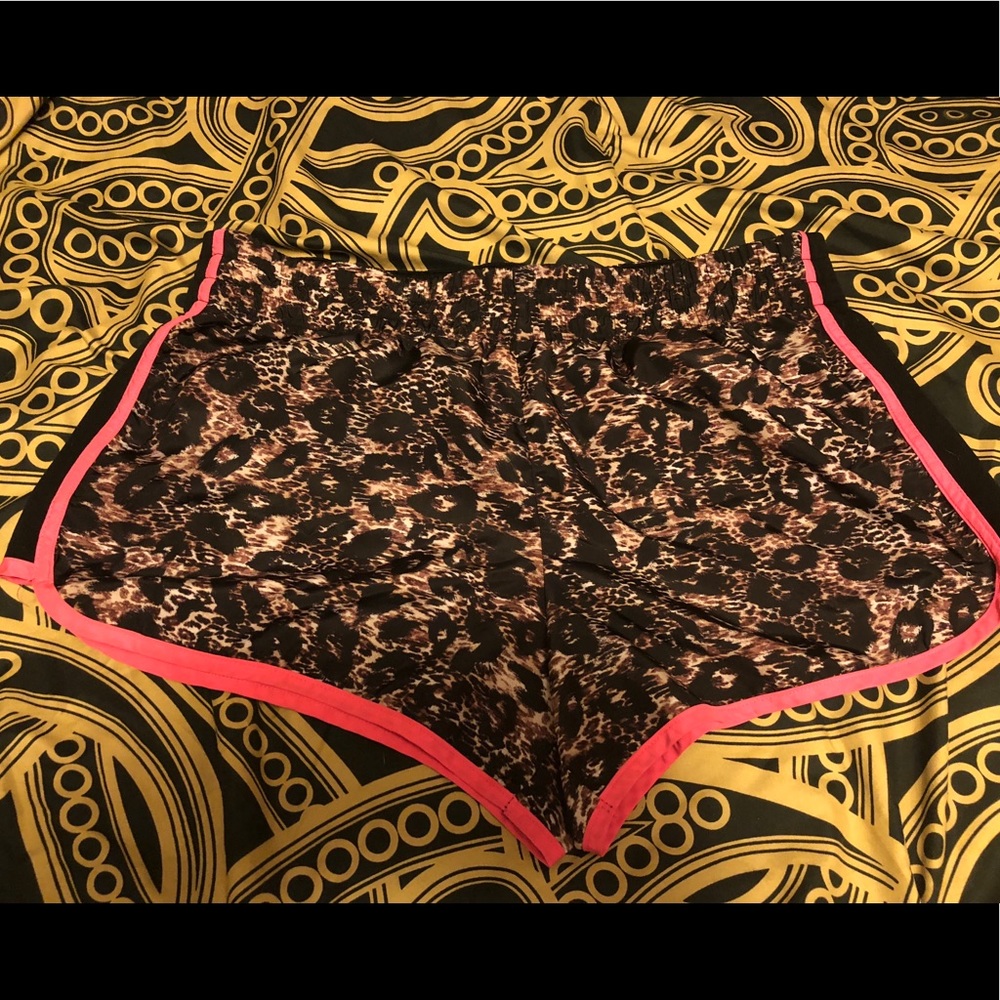 Cute Cheetah Shorts!